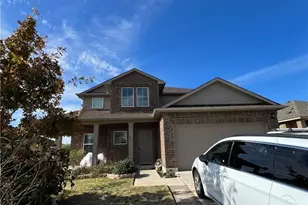 1057 Clarkston Dr, Seguin, TX 78155 - Photo 2