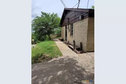 1201 Bluff Drive, Copperas Cove, TX 76522 - Photo 2