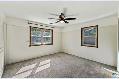 551 N Grange Street, Bertram, TX 78605 - Photo 22