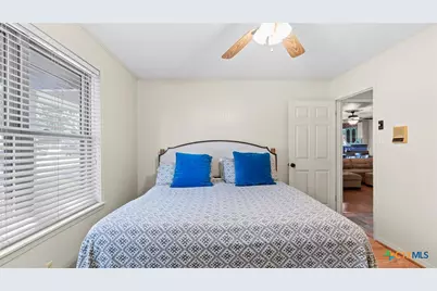 111 Mission Drive, New Braunfels, TX 78130 - Photo 22