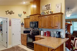 164 Russell Rd, Victoria, TX 77904 - Photo 14