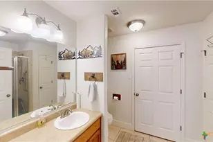 164 Russell Rd, Victoria, TX 77904 - Photo 28