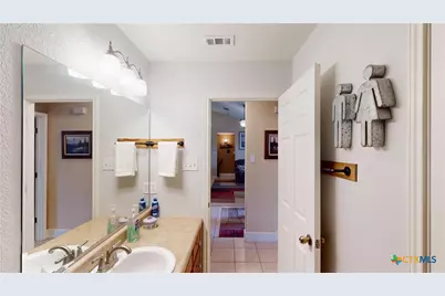 164 Russell Road, Victoria, TX 77904 - Photo 34