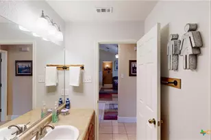 164 Russell Rd, Victoria, TX 77904 - Photo 34