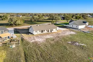 112 Ridgehaven Trl, Victoria, TX 77905 - Photo 46