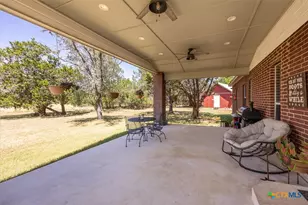495 Hill Country Dr, Pipe Creek, TX 78063 - Photo 24