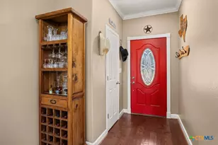 495 Hill Country Dr, Pipe Creek, TX 78063 - Photo 4