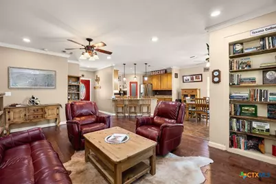 495 Hill Country Drive, Lakehills, TX 78063 - Photo 10