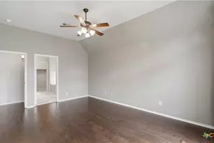 2125 Pioneer Pass, Seguin, TX 78155 - Photo 14