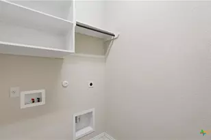 2125 Pioneer Pass, Seguin, TX 78155 - Photo 24