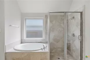 2125 Pioneer Pass, Seguin, TX 78155 - Photo 22