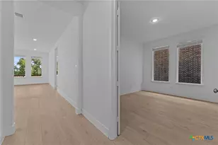 5528 Paschal Pk, New Braunfels, TX 78132 - Photo 14