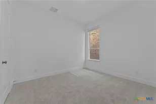 5528 Paschal Pk, New Braunfels, TX 78132 - Photo 6