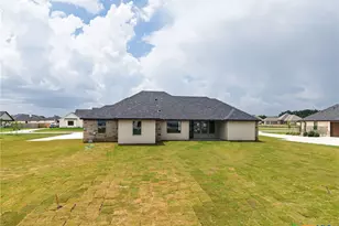 11043 Eagle Walk Blvd, Salado, TX 76571 - Photo 38