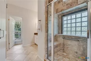 971 Barbara Dr, Canyon Lake, TX 78133 - Photo 14