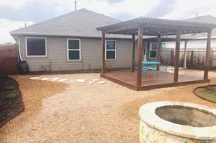 448 Mallow Dr, New Braunfels, TX 78130 - Photo 1