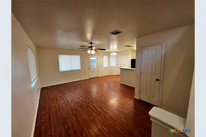125 Cedargrove Grove, San Marcos, TX 78666 - Photo 2