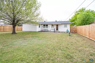1719 S 39th St, Temple, TX 76504 - Photo 2