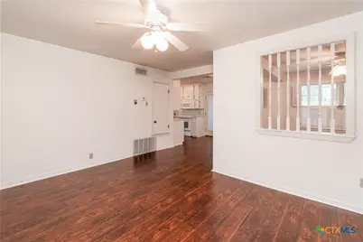 1719 S 39th Street, Temple, TX 76504 - Photo 6