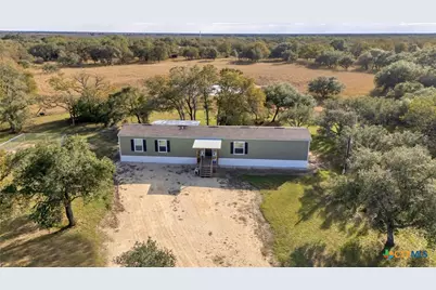 441 Private Road 1065, Hallettsville, TX 77964 - Photo 1