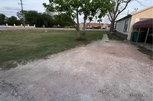 903 Holland Rd, Belton, TX 76513 - Photo 14
