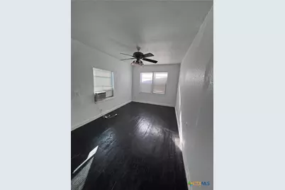 903 Holland Road, Belton, TX 76513 - Photo 8