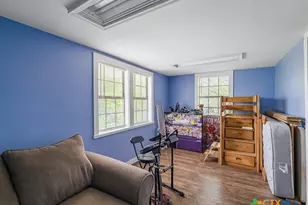 205 Hubbard St, Yoakum, TX 77995 - Photo 20