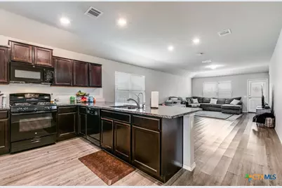 927 Watson Way, San Antonio, TX 78221 - Photo 18