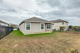 927 Watson Wy, San Antonio, TX 78221 - Photo 4