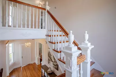 308 S Liberty St., Victoria, TX 77901 - Photo 2
