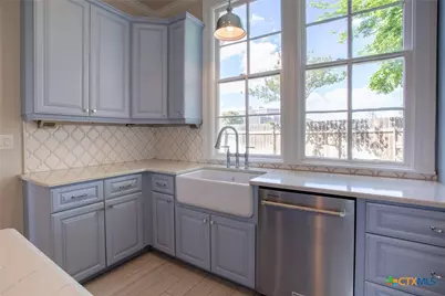308 S Liberty St., Victoria, TX 77901 - Photo 16