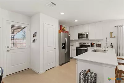 323 Alta Vista Terrace, Seguin, TX 78155 - Photo 16