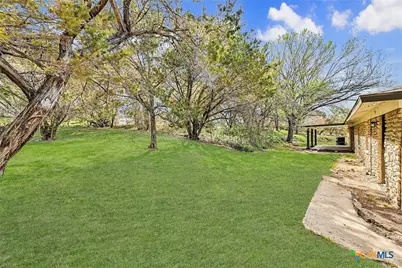 369 County Road 4314, Lampasas, TX 76550 - Photo 28