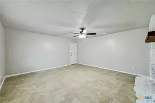 369 County Rd 4314, Lampasas, TX 76550 - Photo 8