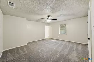 369 County Rd 4314, Lampasas, TX 76550 - Photo 16