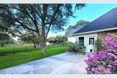 267 Oak View Drive, Inez, TX 77968 - Photo 26