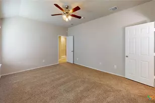 101 Wind Hl, Jarrell, TX 76537 - Photo 2