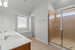 4837 Park Gln, Marion, TX 78124 - Photo 16