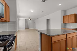 4837 Park Gln, Marion, TX 78124 - Photo 12