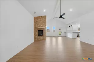 111 Overlook Trl, Copperas Cove, TX 76522 - Photo 6