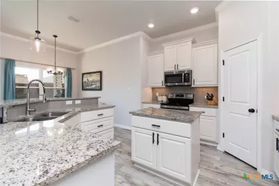 603 Magnolia Drive, Troy, TX 76579 - Photo 6