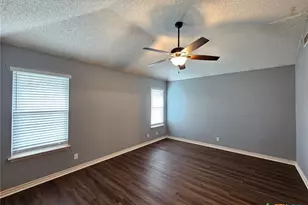 2214 Sherman Dr, Killeen, TX 76543 - Photo 8