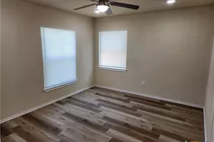 1817 E Barton Ave, Temple, TX 76501 - Photo 6