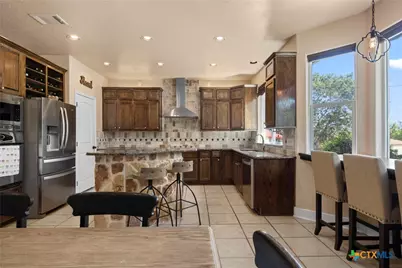 5545 Cliff Estates Road, Temple, TX 76502 - Photo 8