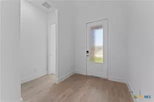 5520 Paschal Pk, New Braunfels, TX 78132 - Photo 2