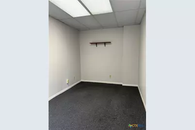 1304 E Rio Grande Street #A, Victoria, TX 77901 - Photo 4