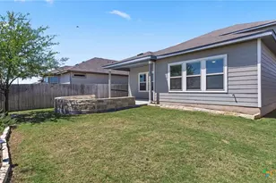 724 Clara Park, New Braunfels, TX 78130 - Photo 18