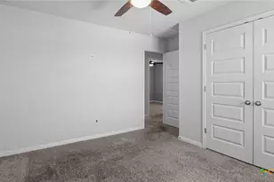 724 Clara Park, New Braunfels, TX 78130 - Photo 28