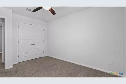 724 Clara Park, New Braunfels, TX 78130 - Photo 26