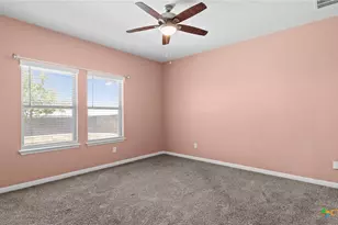 724 Clara Park, New Braunfels, TX 78130 - Photo 12